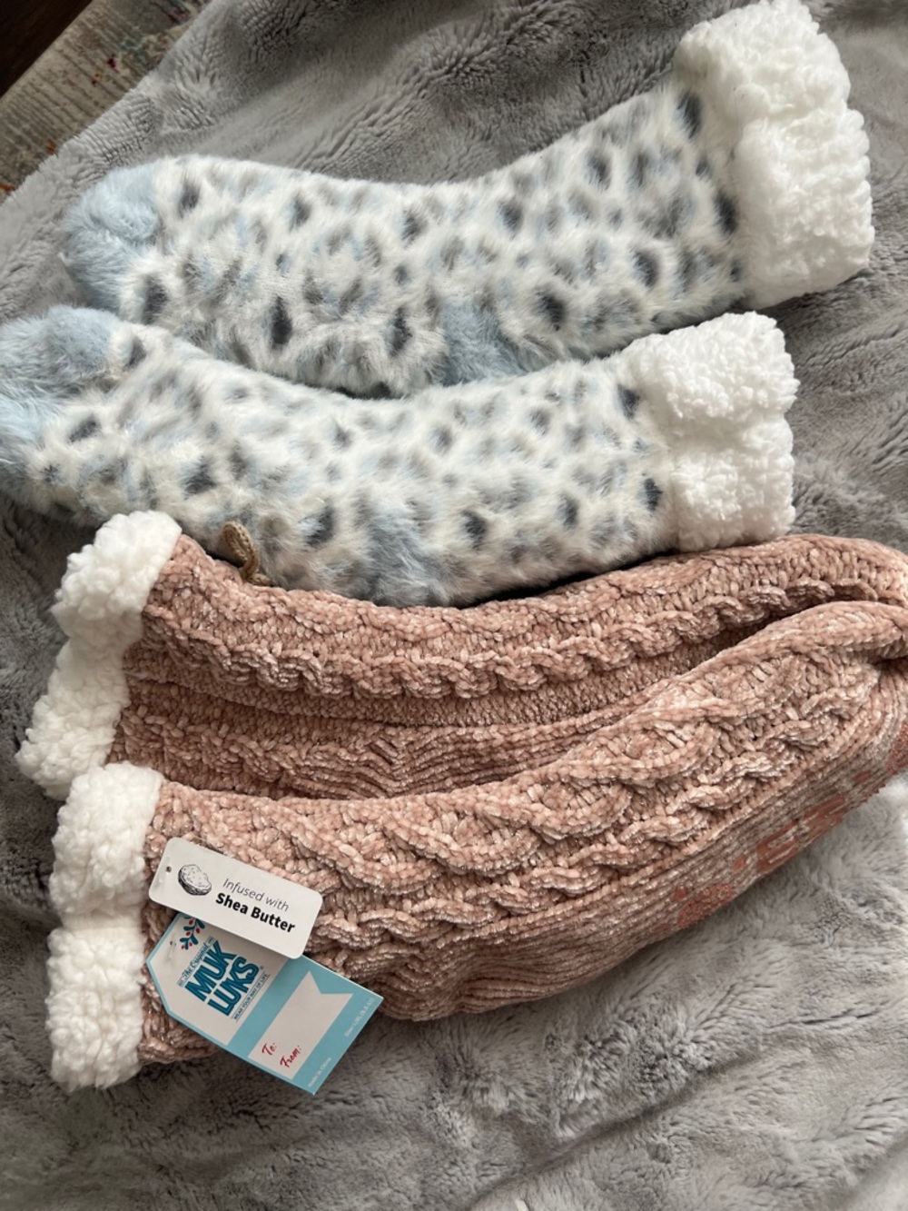 Cozy Sherpa-Lined Cable Knit Slipper Socks - Beige Muk Luka & Snow Leopard